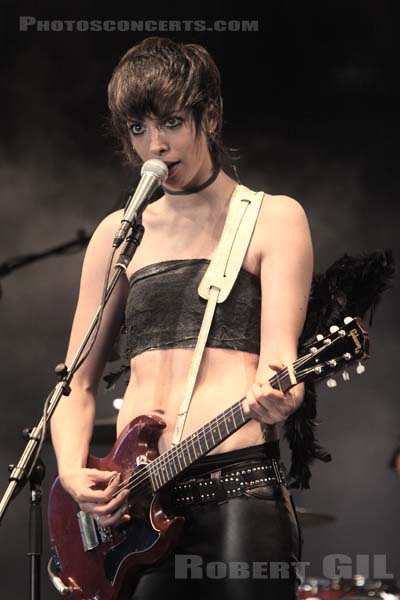 MADEMOISELLE K - 2007-07-06 - PARIS - Hippodrome de Longchamp - 